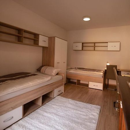 Maribor City Center Minidorm Apartment Buitenkant foto