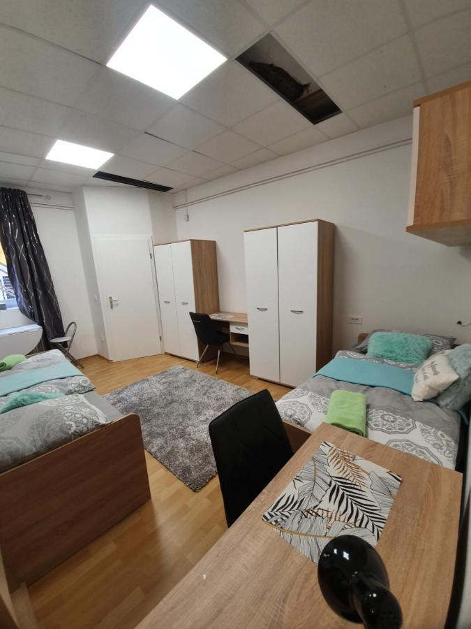 Maribor City Center Minidorm Apartment Buitenkant foto